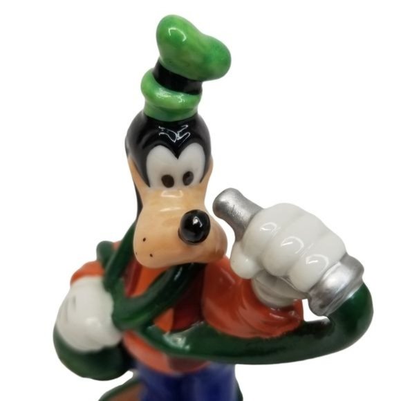 Disney Goofy with Water Hose Porcelain Ceramic Figurine - Picture 7 of 11